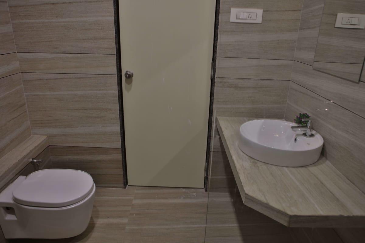Hotel K P Pride Jalgaon Esterno foto